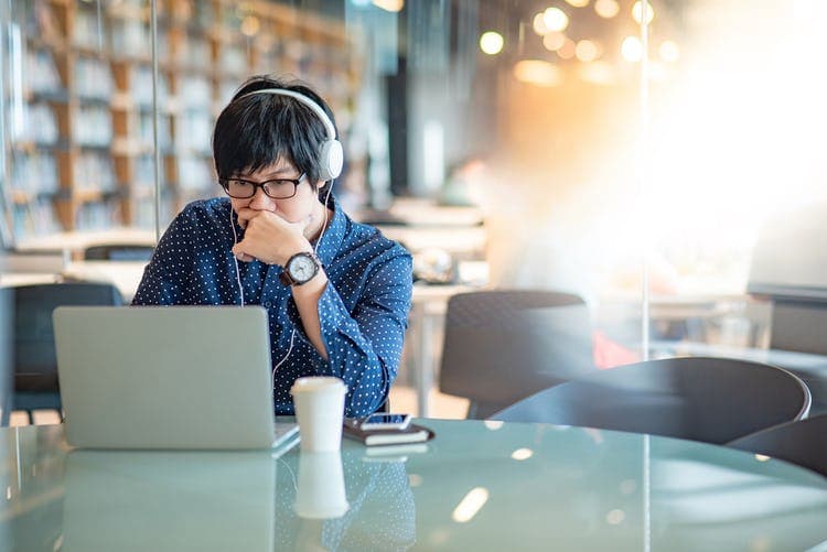 20 Essential Email Etiquette Rules for Professional Success